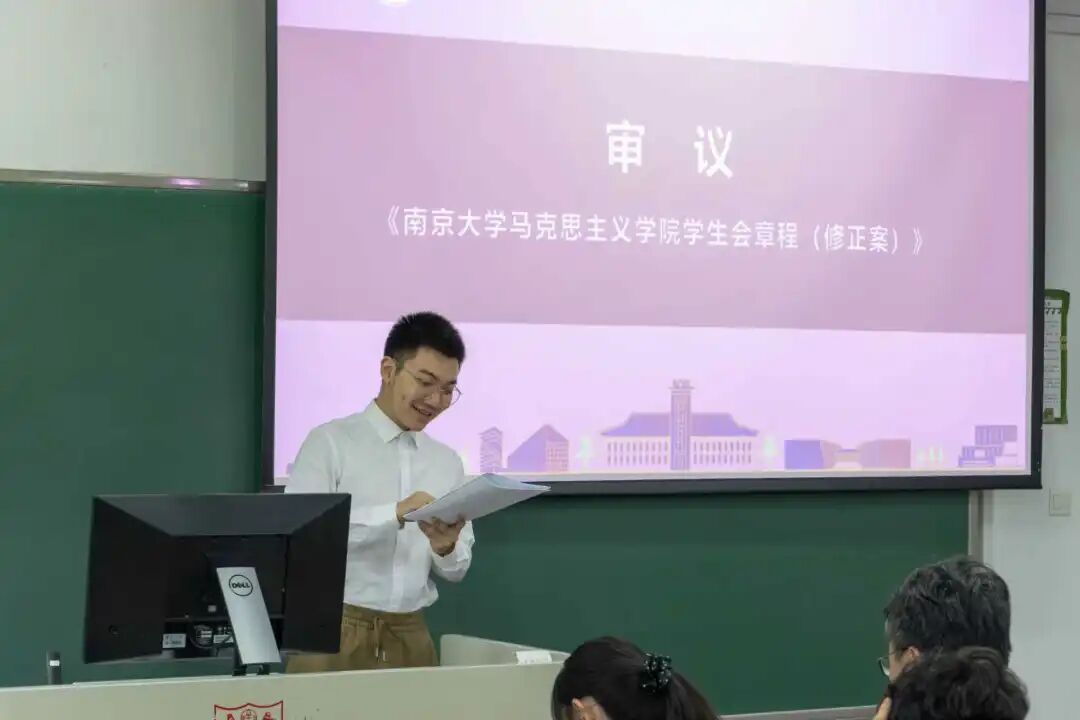 C01C